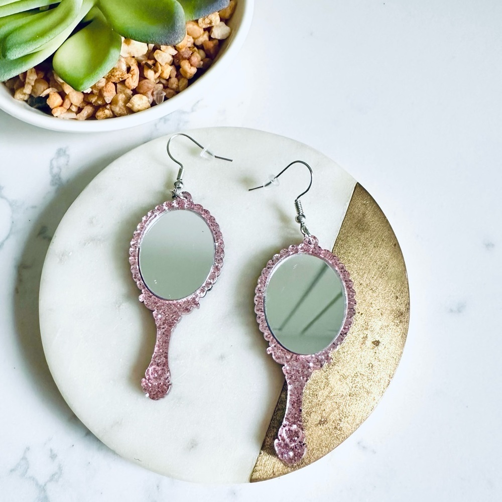 2/$30🌵 Vintage Style Pink Glitter Ornate Handheld Mirror Earrings Acrylic NEW
